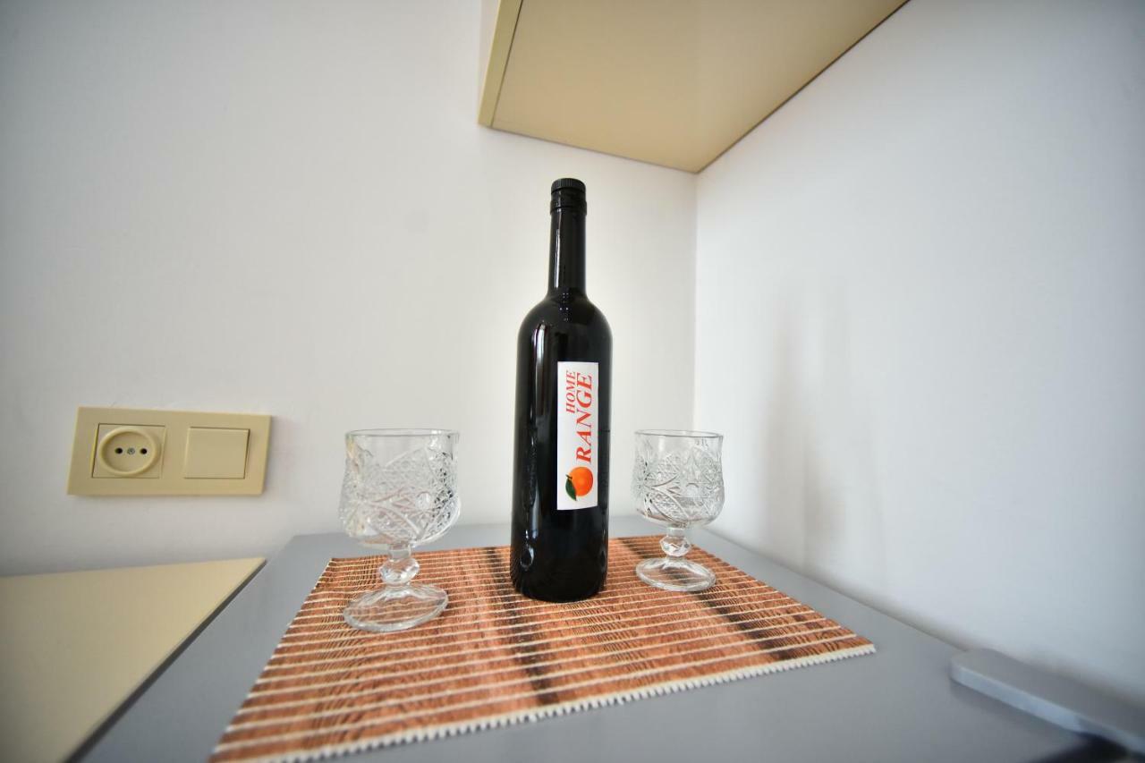 Orange Home Hotel Batumi Exterior foto
